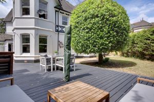 Private Garden- click for photo gallery